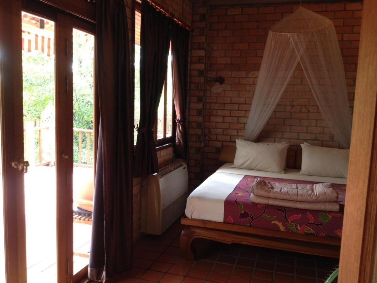 Sea Pines & Liberg Hotel Nai Yang Beach Екстериор снимка